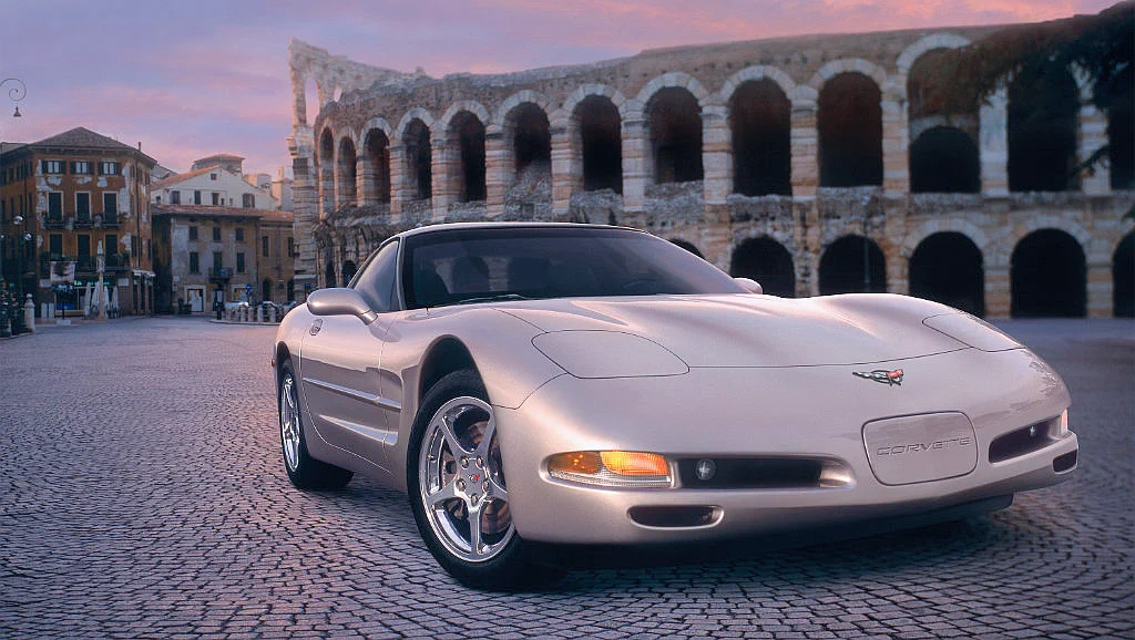 Click to Enlarge-Esc to Close Corvette Generations/C5/C5 1999 Sebring-Sliver 2a.webp